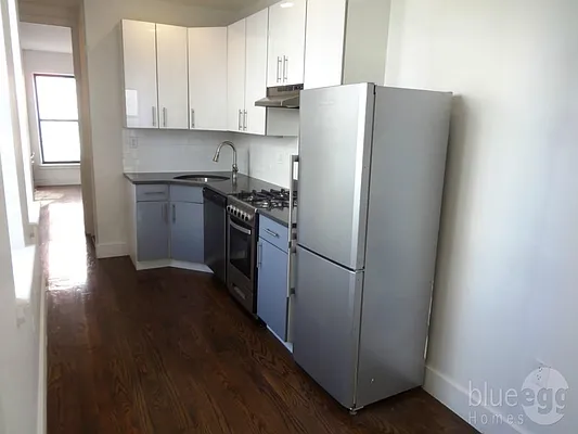 Rented by Blue Egg Realty Corp | media 28