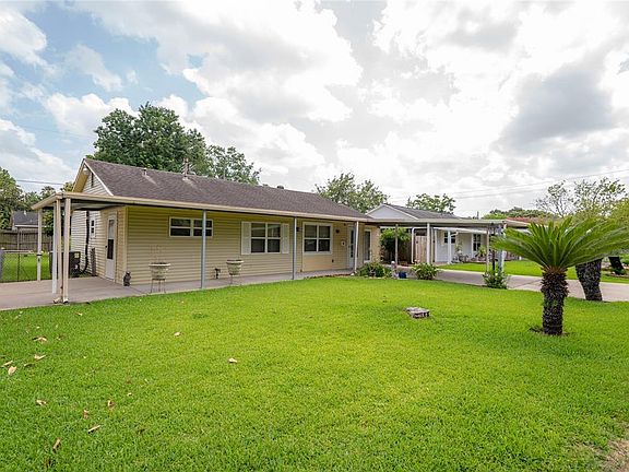 3rd image of 2510 Kingsdale Dr