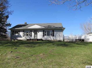 11650 S Beardslee Rd, Perry, MI 48872