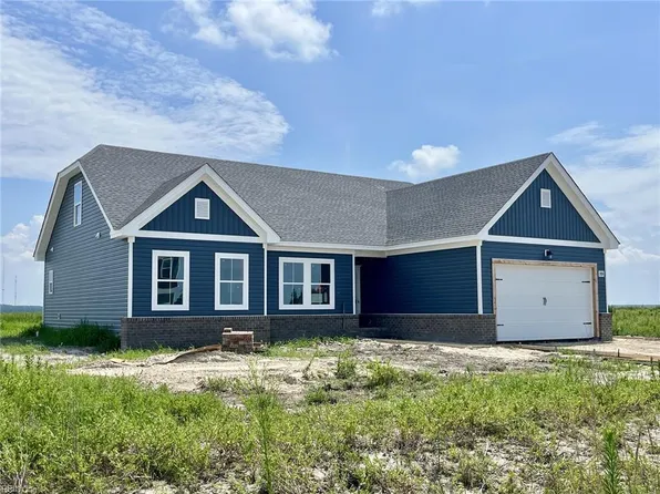 205 Strawberry Acres Dr, Elizabeth City, NC 27909