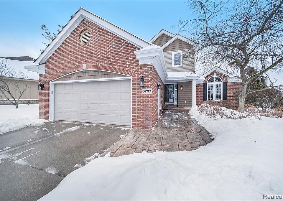 1st image of 6737 Berwick Dr