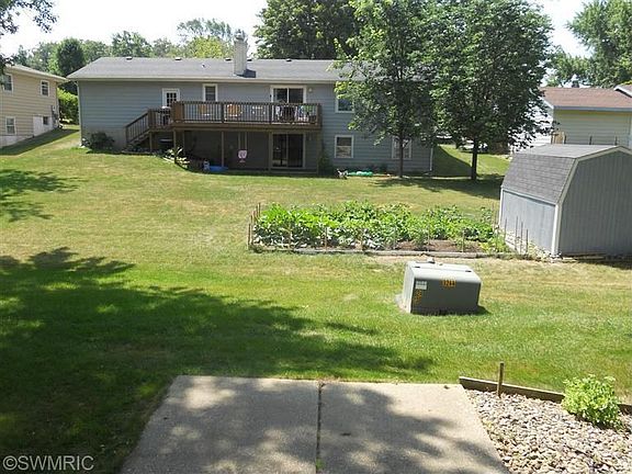 4th image of 3160 Beechnut Ln