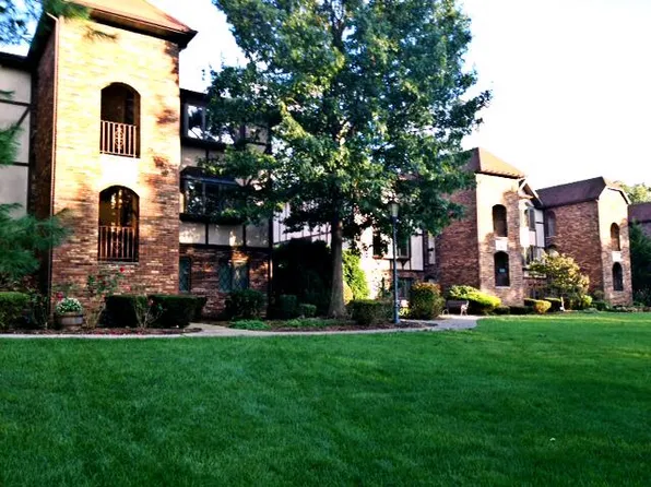 112 Hawthorne Ave, Park Ridge, NJ 07656