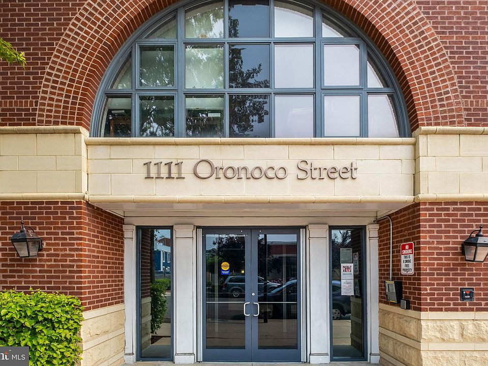 1st image of 1111 Oronoco St Unit 330