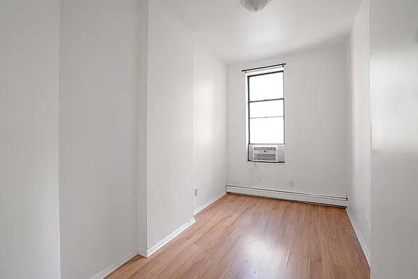 Rented by Spire Group | media 17