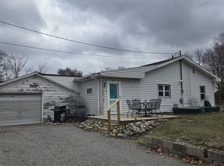 5894 S U Rd W, North Judson, IN 46366