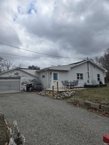 5894 S U Rd W, North Judson, IN, 46366