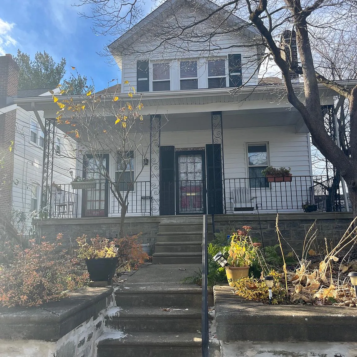 3 bed, 1440 sqft, $2,700 — Photo 1