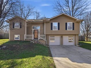 1505 Emerald Cir, Kearney, MO 64060