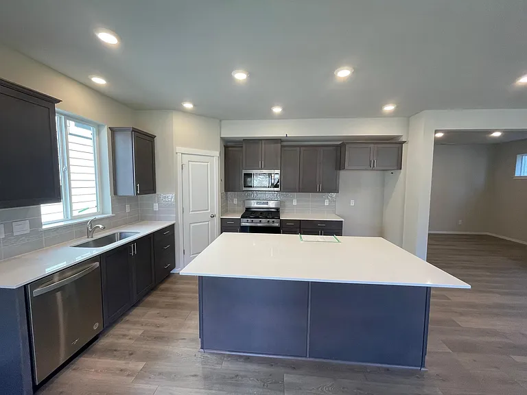 6048 Ladd Ct — Photo 10