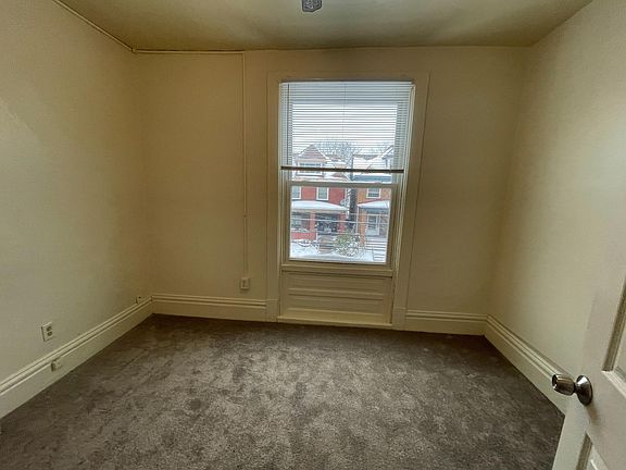 5th image of 3111 Landis St APT 4