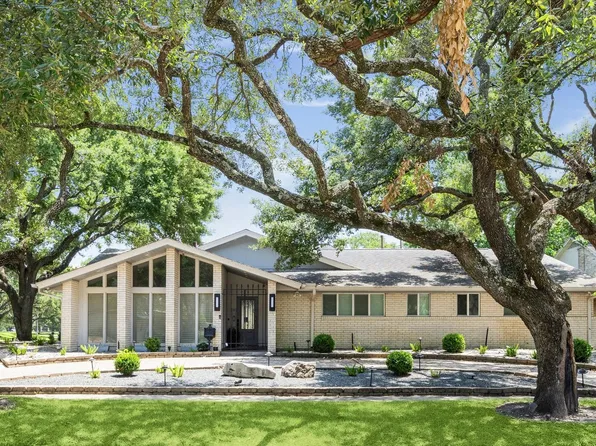 5223 Braesvalley Dr, Houston, TX 77096