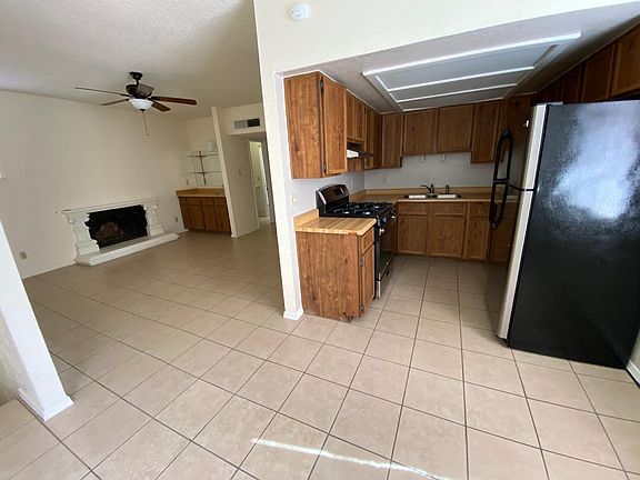 5th image of 11108 La Quinta Pl APT A