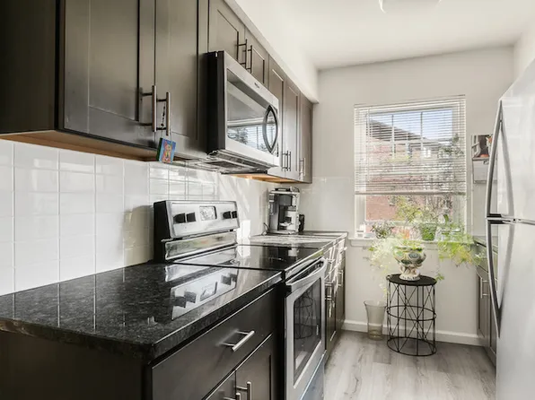 Glenwood Gardens, 11 Henry St #18, Bloomfield, NJ 07003