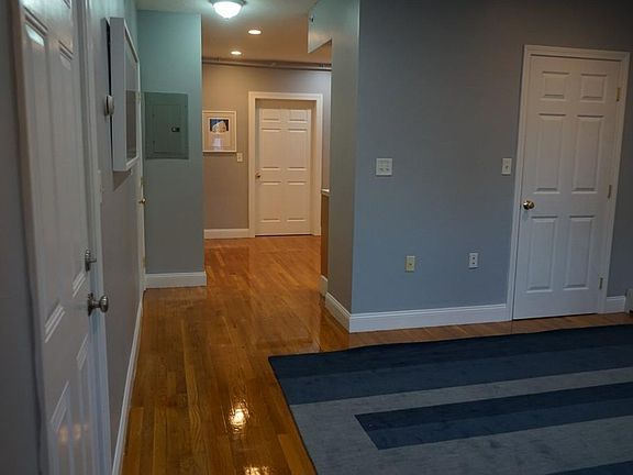 4th image of 24 Griggs Ln #3