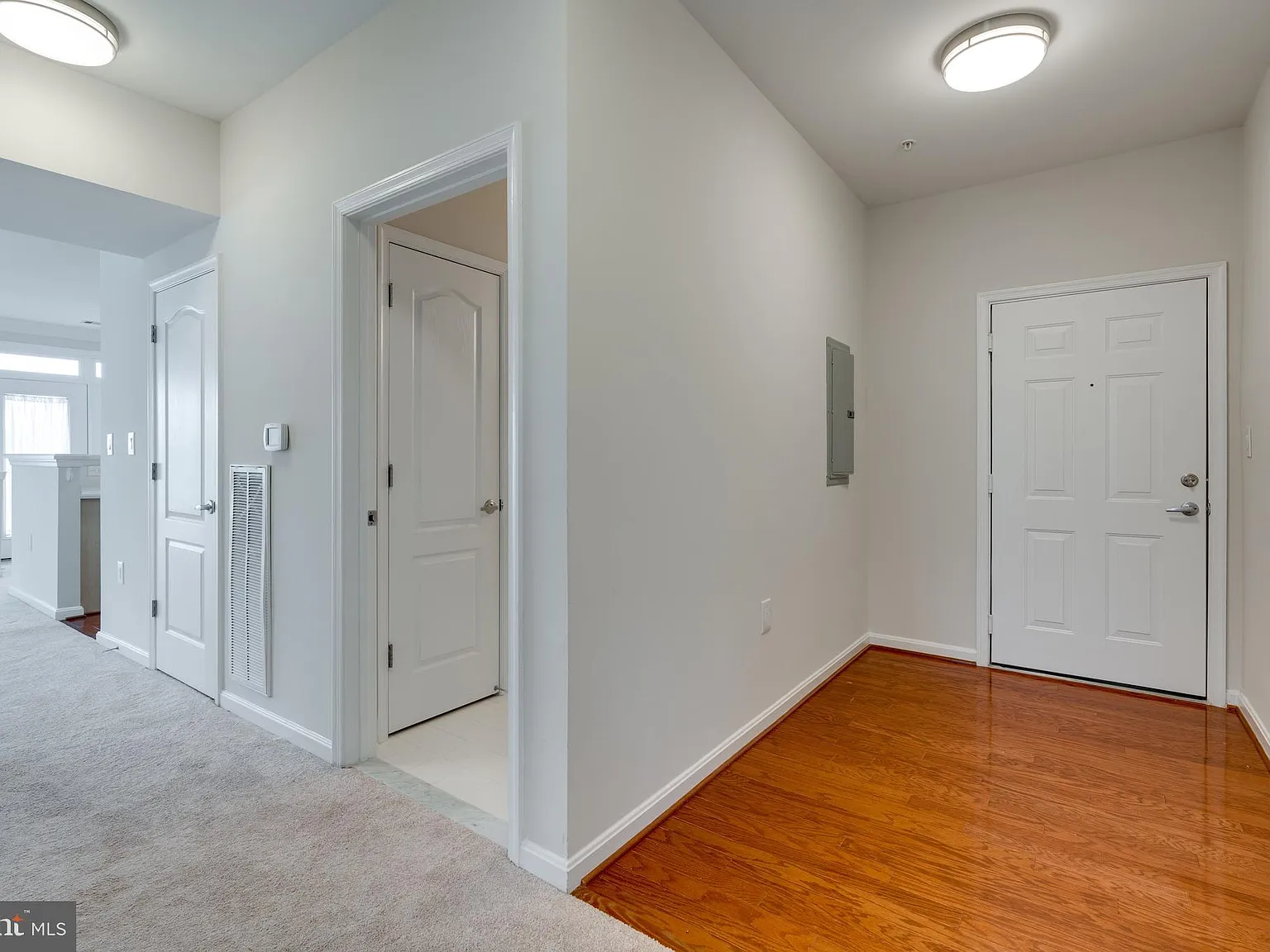 2 bed, 2.0 bath, 1684 sqft, $2,550 — Photo 3