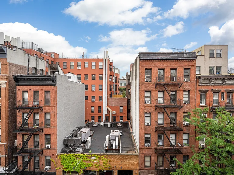 245 Mulberry St #20 — Photo 8