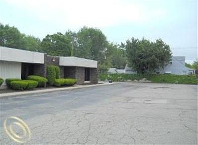 3rd image of 22100 Greater Mack Ave