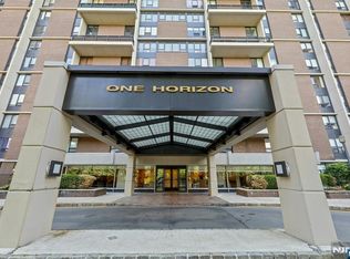 1 Horizon Rd APT 632, Fort Lee, NJ 07024