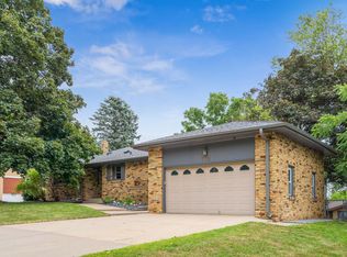 774 Randy Ave, Shoreview, MN 55126