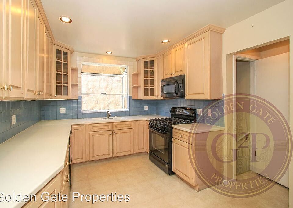 1st image of 90 Chaves Ave