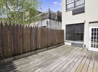 306 W 22nd St APT 3c, New York, NY 10011