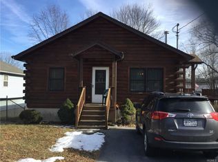 27 Brookline Ave, Middletown, NY 10940