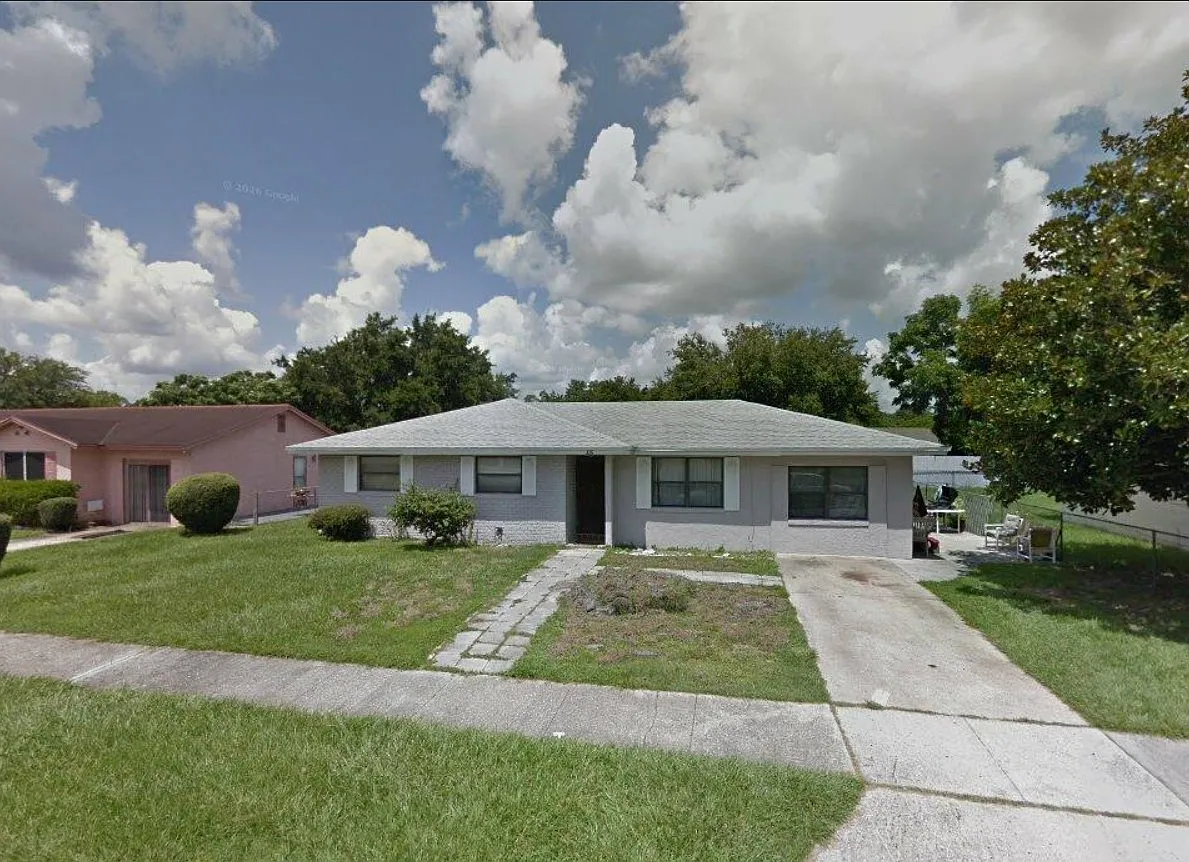 Anderson Ave, Sanford — Photo 1