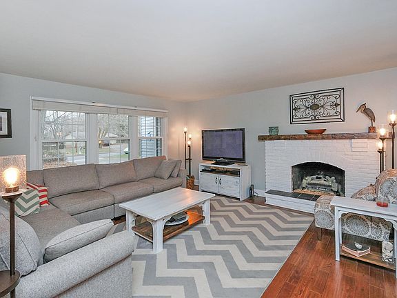 3rd image of 11206 Littlefield