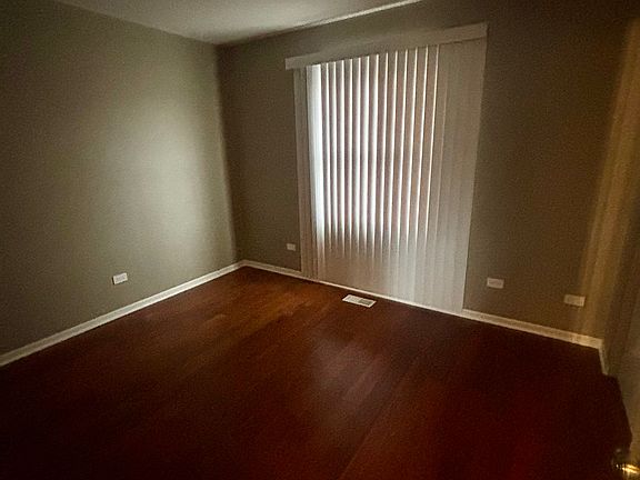 4th image of 415 Lincoln Ave APT B
