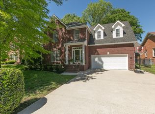 2706 Crazy Horse, Murfreesboro, TN 37127