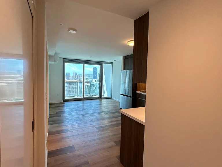 1500 Rycroft St #1903 — Photo 8