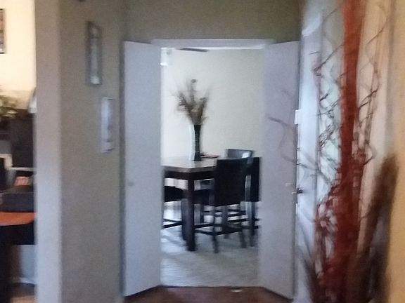 Entry to Family Rm. Dining