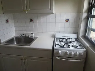 Rented by Sido New York LLC