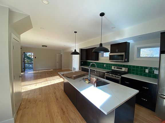 2nd image of 81 Havermans Ave