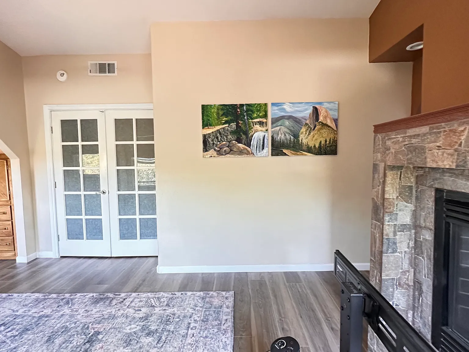 4 bed, 2500 sqft, $1,300 — Photo 4