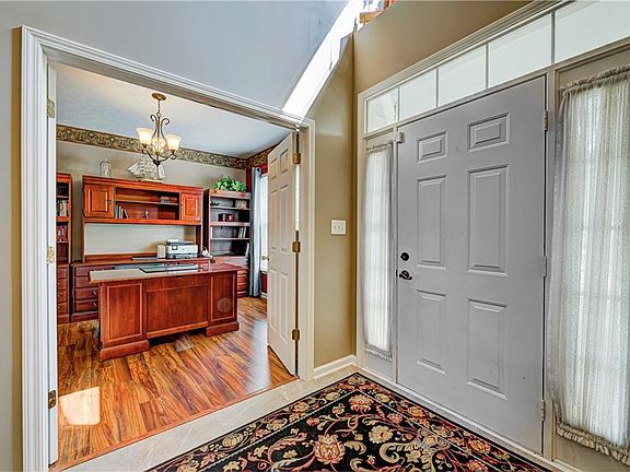 5th image of 16767 Cedar Creek Ln