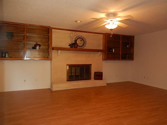 5th image of 1429 Sioux Ln