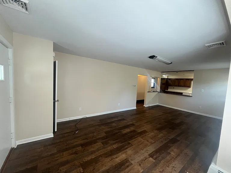 6558 Mill Rd — Photo 13