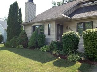 2985 Clayburn Rd, Saginaw, MI 48603