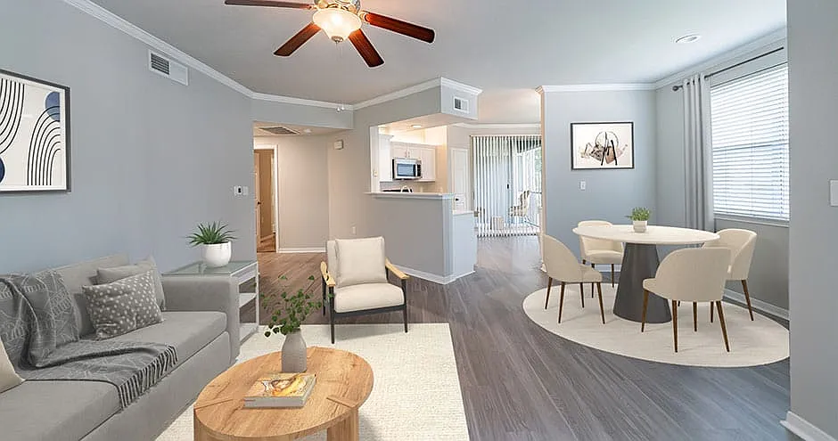 Bala Woods at Kingwood Apartments — Photo 3
