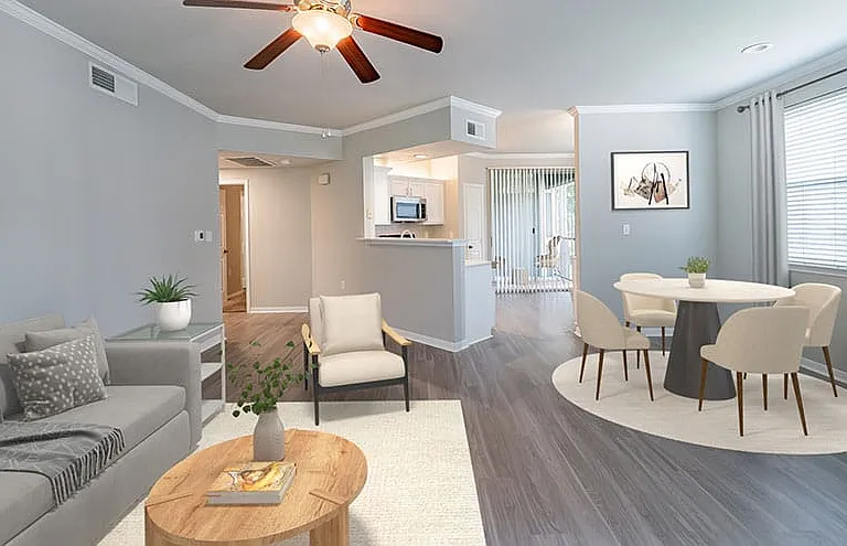 Bala Woods at Kingwood Apartments — Photo 3