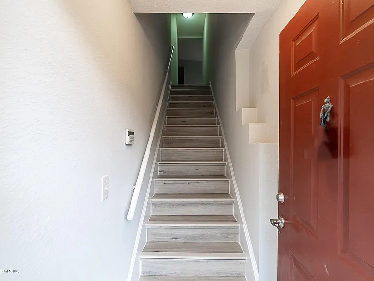10075 Gate Pkwy N #505 — Photo 34