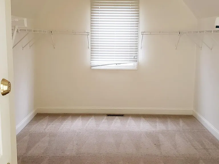 14 Hayworth Cir — Photo 33