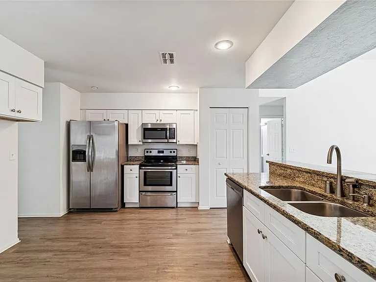 11903 Steppingstone Blvd — Photo 18