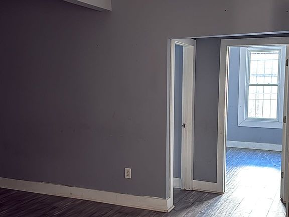 2nd image of 169 Fulton Ave #2L