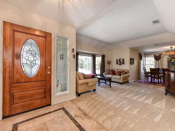 3rd image of 150 Southcreek Cir