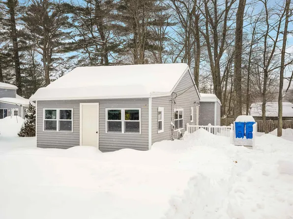 27 London Road, Salem, NH 03079