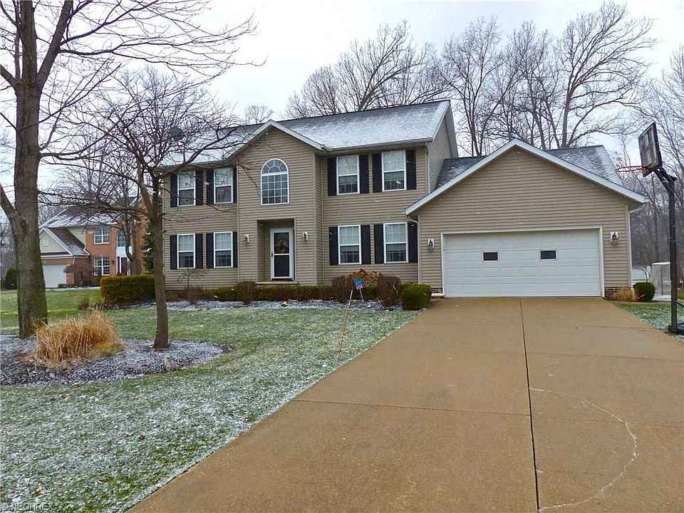 1st image of 7822 Debonaire Dr