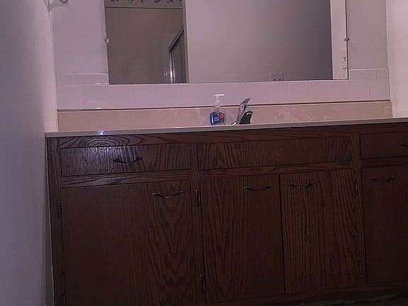 2nd image of 420 Heritage Dr
